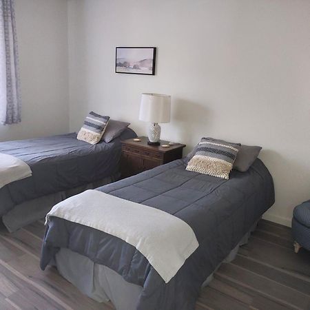 Custom Home - Beach Close/Convenient To Everything 欧申赛德 外观 照片