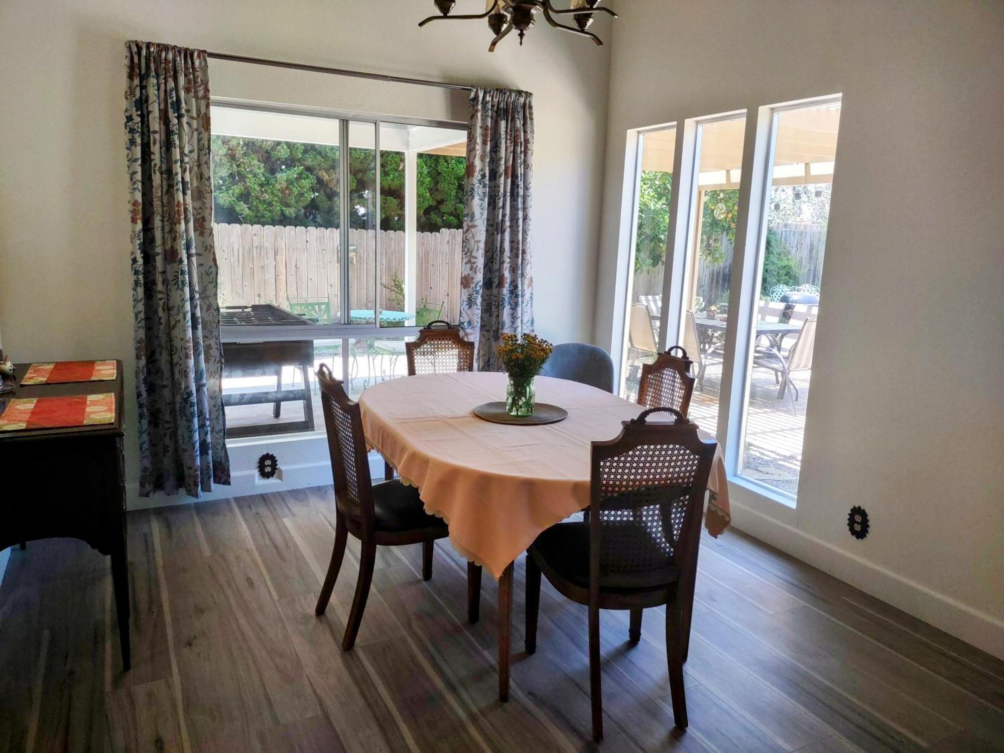 Custom Home - Beach Close/Convenient To Everything 欧申赛德 外观 照片